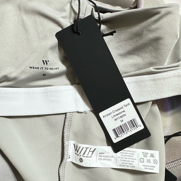 Wear It To Heart Kristen Cropped Racer Back Tank With Builtin Bra Sz M Limestone - Picture 3 of 4